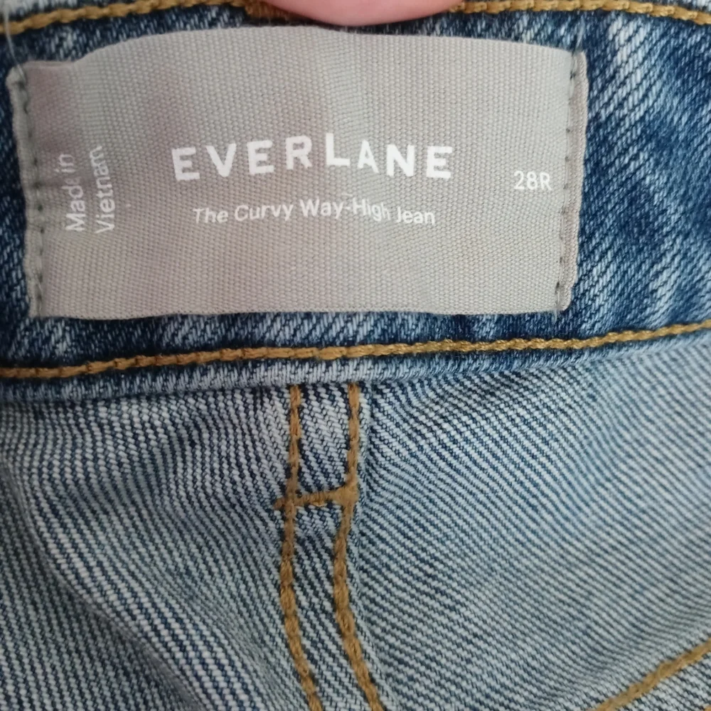 Everlane The Curvy Way-High Jean Size 28 - Picture 5 of 16